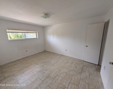 140 Minna Lane - Photo Thumbnail 7