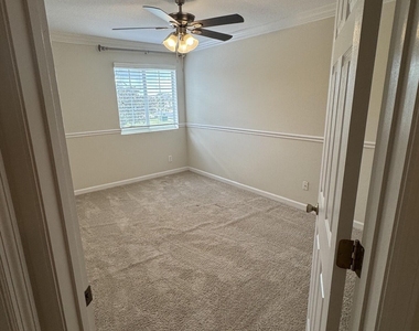 3116 Arden Circle - Photo Thumbnail 12