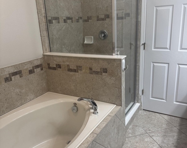 3116 Arden Circle - Photo Thumbnail 7