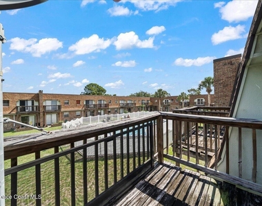 1300 Arlington Lane Ne - Photo Thumbnail 20