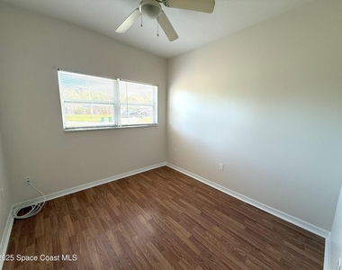 4850 Sutton Avenue - Photo Thumbnail 16