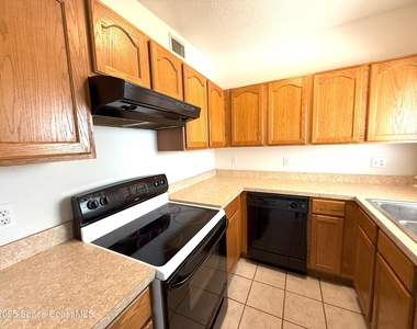 4850 Sutton Avenue - Photo Thumbnail 6