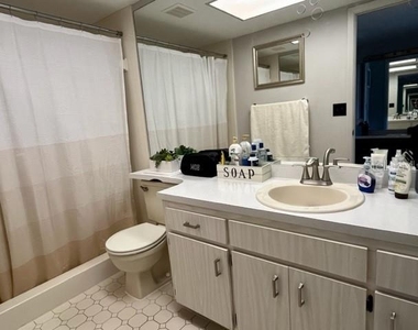 9616 Midiron Court - Photo Thumbnail 24