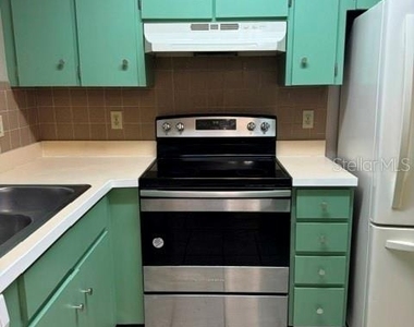 8559 Pilgrim Court - Photo Thumbnail 2