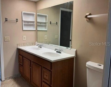 8559 Pilgrim Court - Photo Thumbnail 6