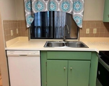 8559 Pilgrim Court - Photo Thumbnail 10