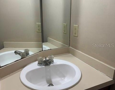 8559 Pilgrim Court - Photo Thumbnail 27