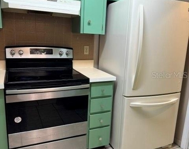8559 Pilgrim Court - Photo Thumbnail 9