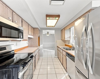 1254 Firecreek Court - Photo Thumbnail 10