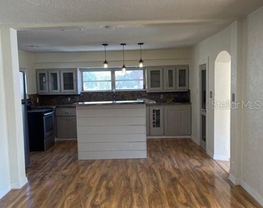 1731 W Saint Louis Street - Photo Thumbnail 14