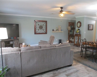 2111 N Halcyon Drive - Photo Thumbnail 5