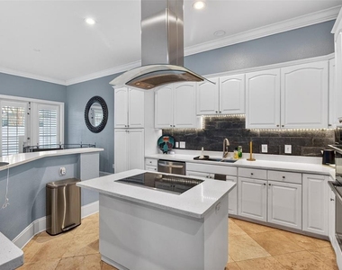 5601 Bayshore Boulevard - Photo Thumbnail 28