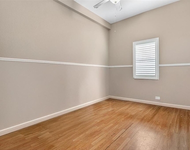 5601 Bayshore Boulevard - Photo Thumbnail 10