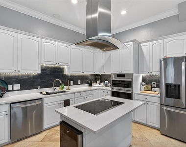 5601 Bayshore Boulevard - Photo Thumbnail 29