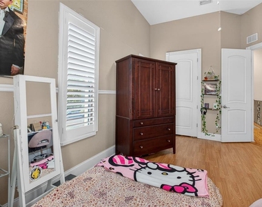 5601 Bayshore Boulevard - Photo Thumbnail 38