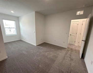11450 Crescent Deer Drive - Photo Thumbnail 46