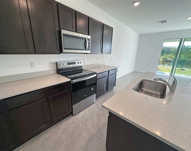 11450 Crescent Deer Drive - Photo Thumbnail 10