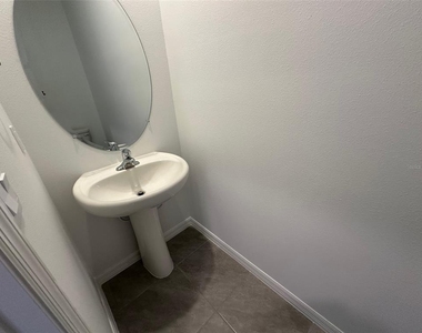 11450 Crescent Deer Drive - Photo Thumbnail 28