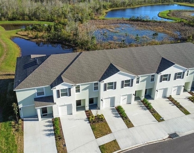 11450 Crescent Deer Drive - Photo Thumbnail 32