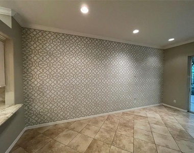 11219 Cedar Hollow Lane - Photo Thumbnail 4