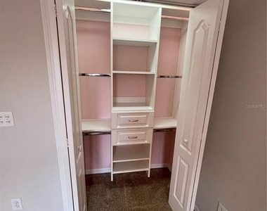 11219 Cedar Hollow Lane - Photo Thumbnail 17