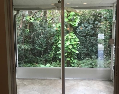 11219 Cedar Hollow Lane - Photo Thumbnail 10