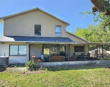 16169 Gardendale Drive - Photo Thumbnail 5
