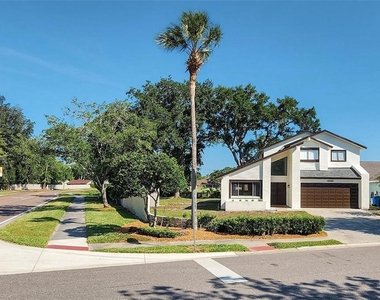 16169 Gardendale Drive - Photo Thumbnail 3