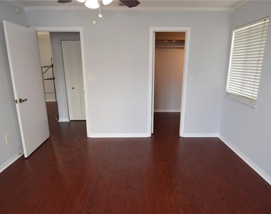 10265 Gandy Boulevard N - Photo Thumbnail 31