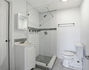 3301 Rosefield Drive - Photo Thumbnail 26