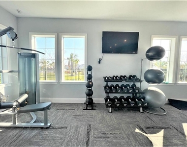 9928 Wimico Terrace - Photo Thumbnail 2