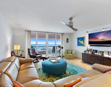 1310 Gulf Boulevard - Photo Thumbnail 3