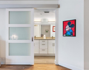 1310 Gulf Boulevard - Photo Thumbnail 16