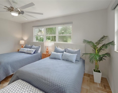 4111 Dr Martin Luther King Jr Street N - Photo Thumbnail 6