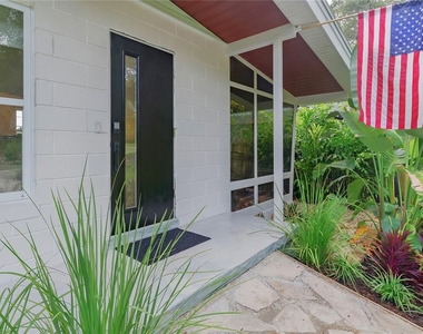 4111 Dr Martin Luther King Jr Street N - Photo Thumbnail 10