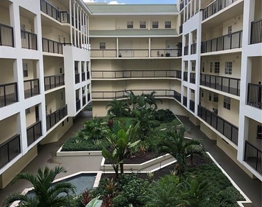 1000 S Harbour Island Boulevard - Photo Thumbnail 4