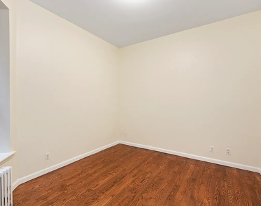 E 58th St & Sutton Place - Photo Thumbnail 5