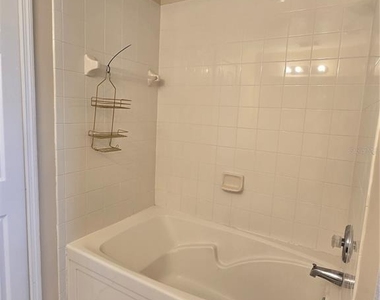 2039 Cypress Bay Boulevard - Photo Thumbnail 7
