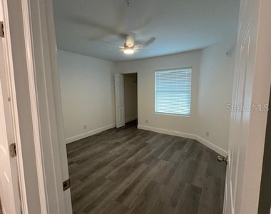 3024 Parkway Boulevard - Photo Thumbnail 9