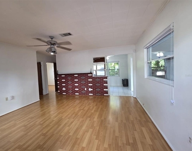 7216 James Street - Photo Thumbnail 7