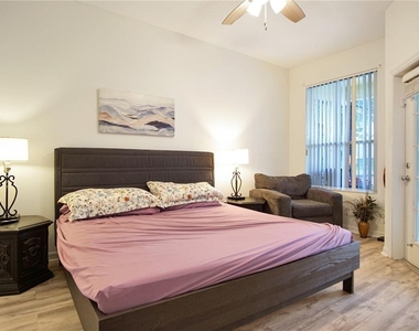 546 Pineloch Drive - Photo Thumbnail 16