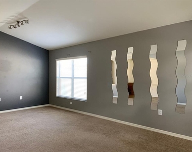 11355 Flora Springs Drive - Photo Thumbnail 5