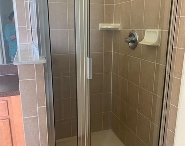 11355 Flora Springs Drive - Photo Thumbnail 21