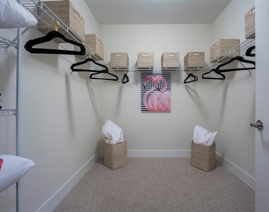 733 Main Ln Lane - Photo Thumbnail 13