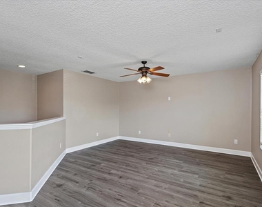2120 Turkey Oak Court - Photo Thumbnail 18