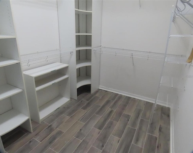 4505 Rock Hill Loop - Photo Thumbnail 7