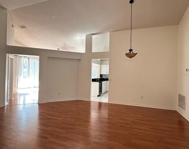 683 Randon Terrace - Photo Thumbnail 7