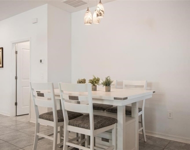 1172 Tyler Loop - Photo Thumbnail 15