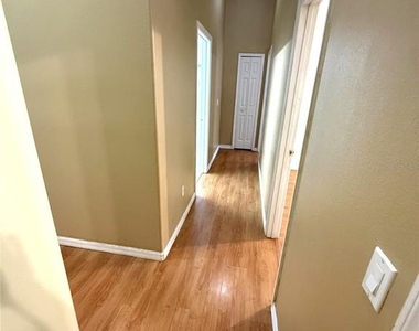 9812 Doriath Circle - Photo Thumbnail 15