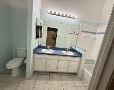 9812 Doriath Circle - Photo Thumbnail 17